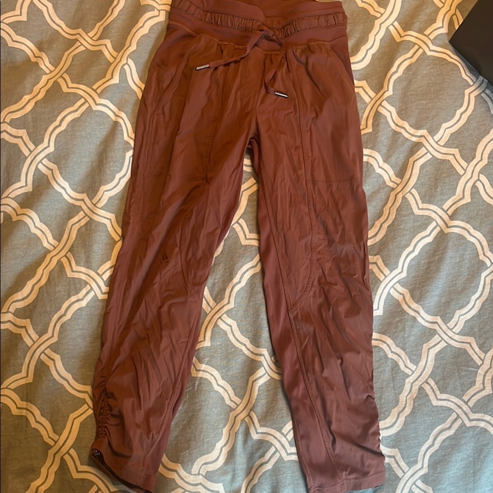 Lululemon rosy brown Athletic Pants